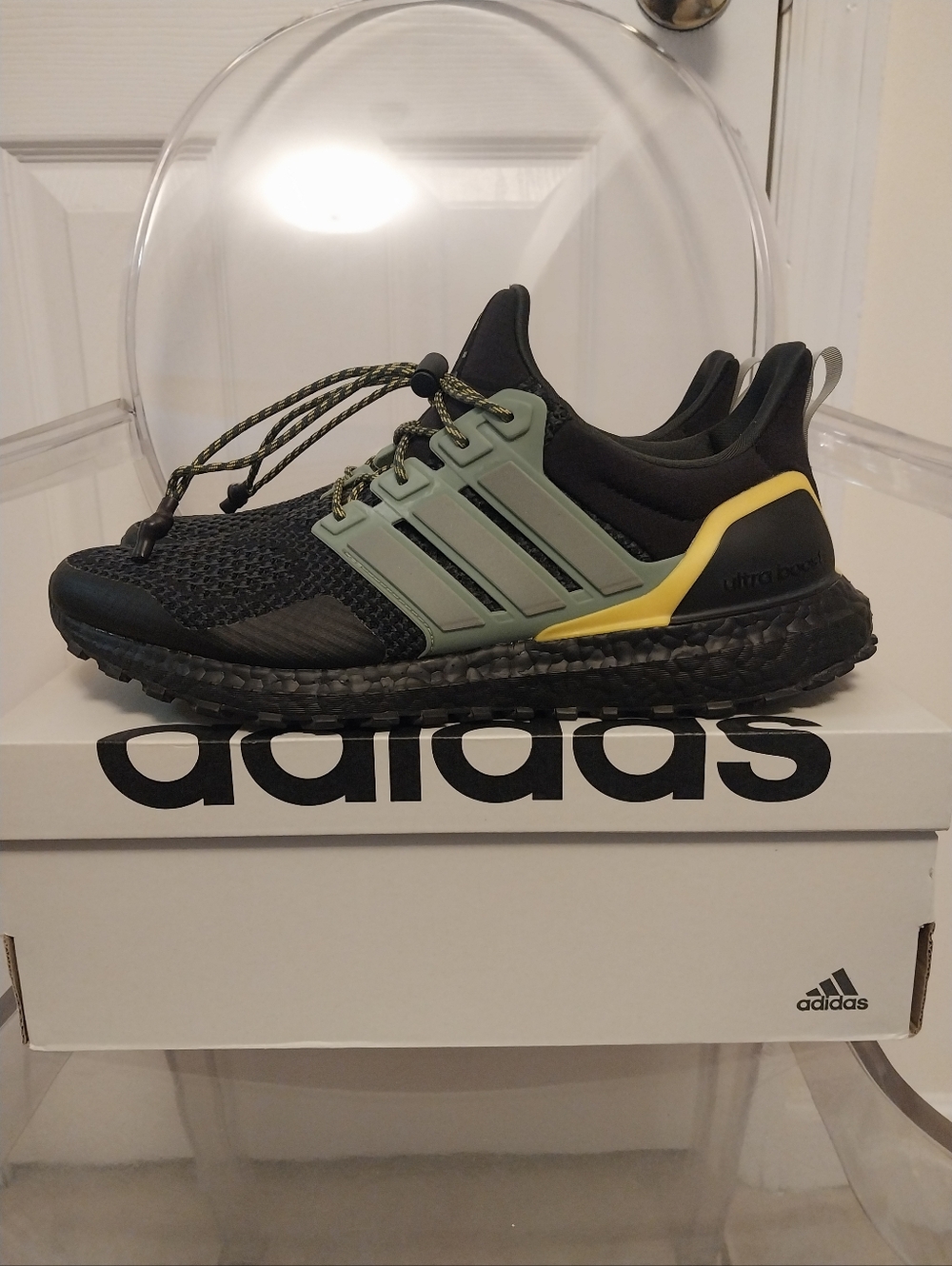 Adidas Ultraboost 1.0 - Picture 3 of 7